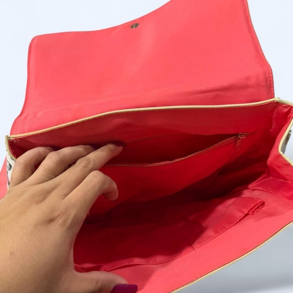 Disney Animators Princess Backpack - Picture 2 of 3